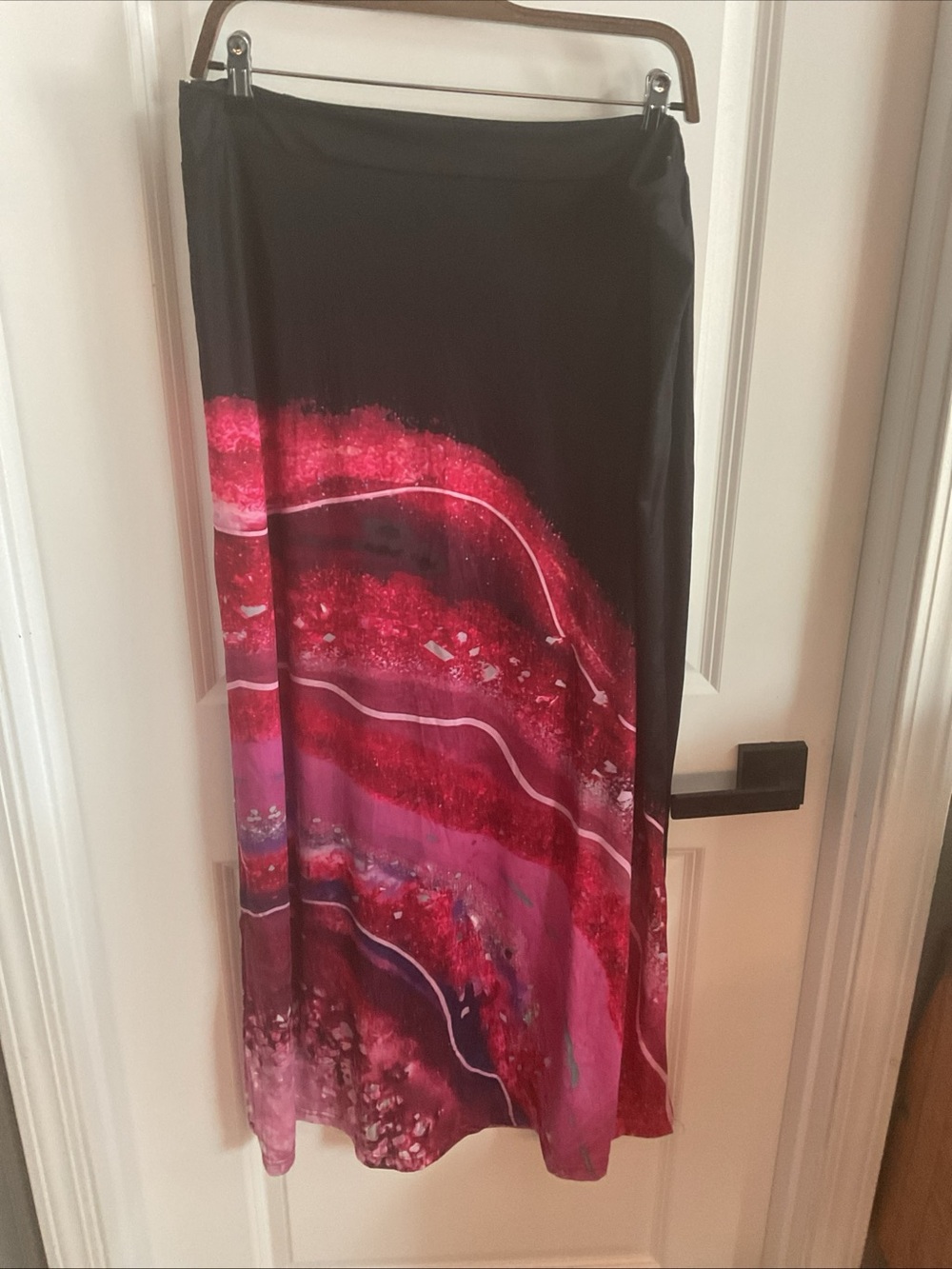 Loveu Dear - Black Pencil Skirt with Vibrant Pink Wave Print - Ladies Size 3XL